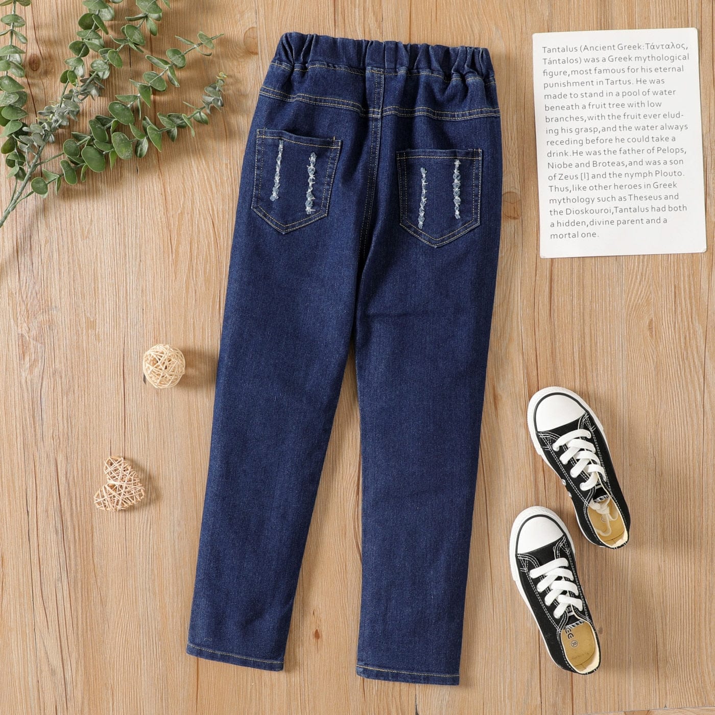 97,133 Woman Jeans Pants Images, Stock Photos, 3D objects, & Vectors |  Shutterstock